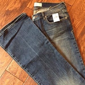 Abercrombie and Fitch, Madison Jean size 6 long.